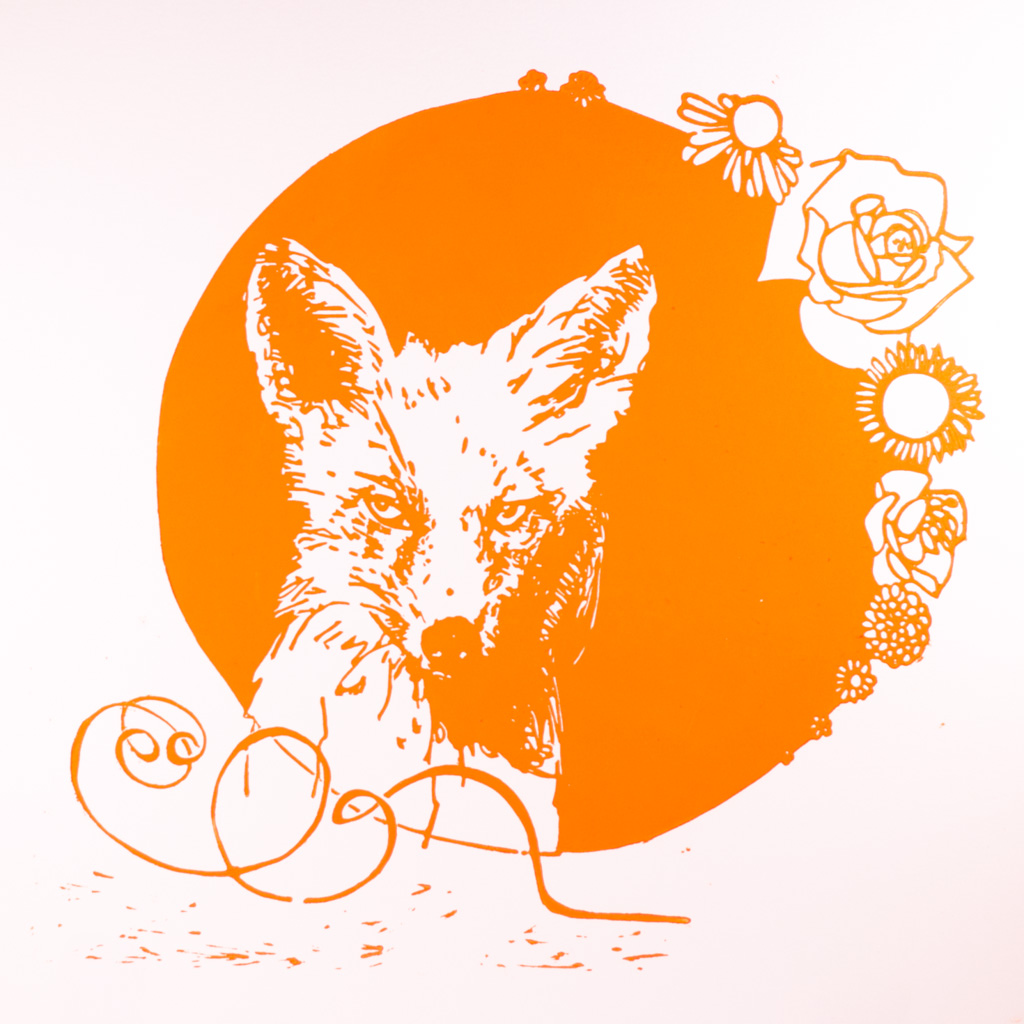 Een oranje print van een vos in linodruk